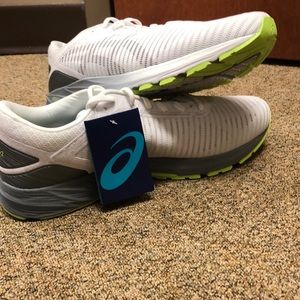 ASIC Dynaflyte 2 NEW⭐️